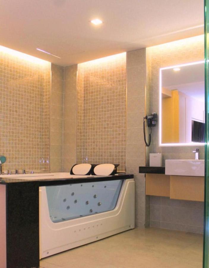 Geobay Hotel Johor Bahru Exteriér fotografie
